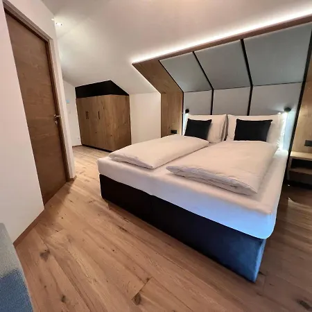 Adlhof Apartments Brunico Exterior photo