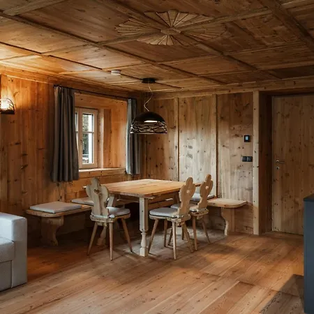 Adlhof Apartments Brunico Exterior photo