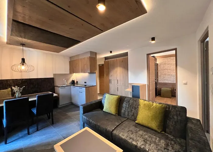 Adlhof Apartments
