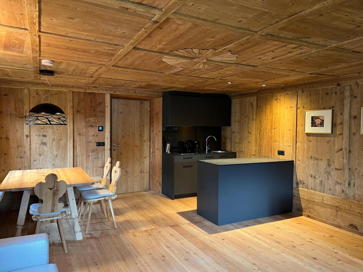 Adlhof Apartment *